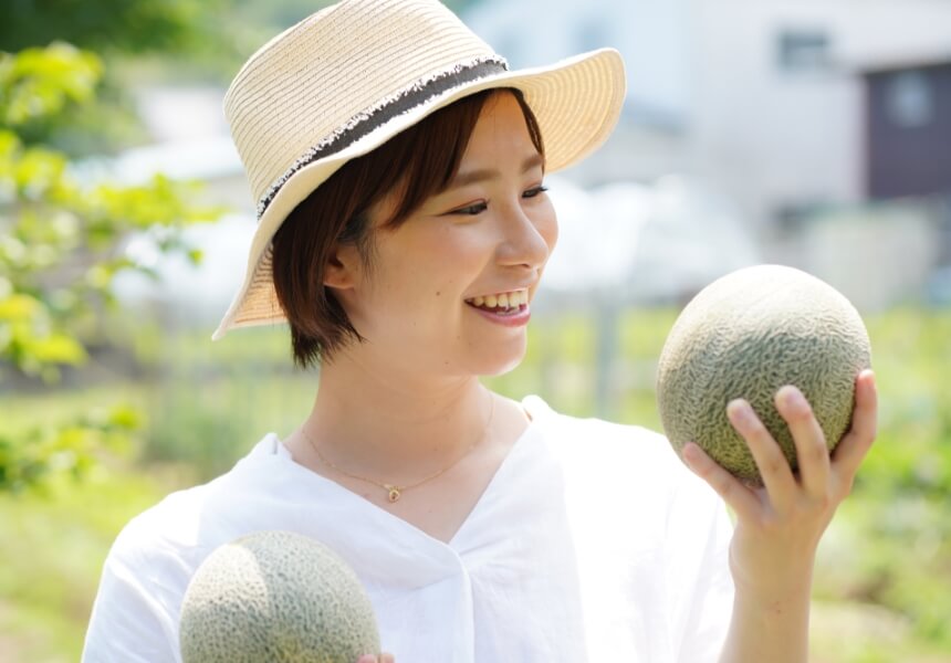 Melon Picking Tokai Japan